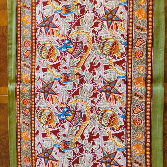 Couleur Nature Noel Table Runner and 6 Matching Napkins, NWT - Picture 2 of 12